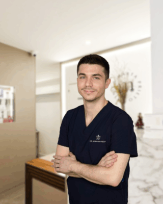 Dr. Jonathan Varela Elena